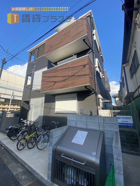 建物外観　こんなカッコいい物件が…。湊町侮れない