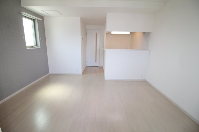 居室・リビング　別室の写真使用