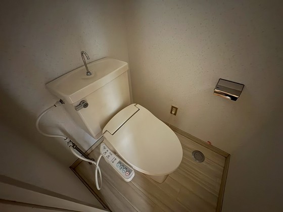 トイレ　※別部屋の写真です