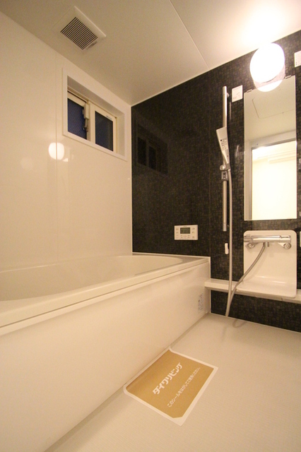 バス・シャワールーム　バス