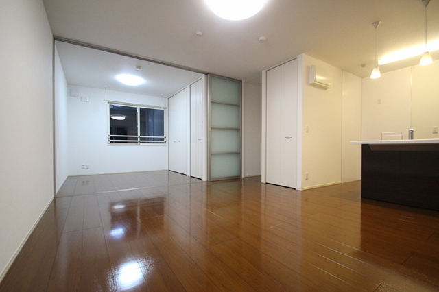 居室・リビング　リビング