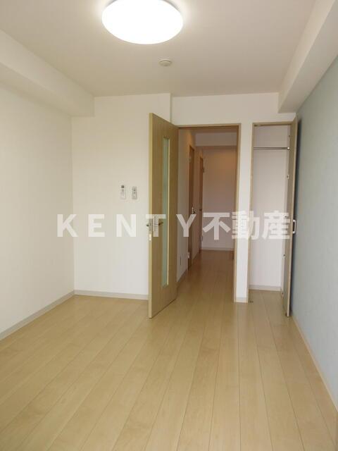 居室・リビング　洋室５．６帖