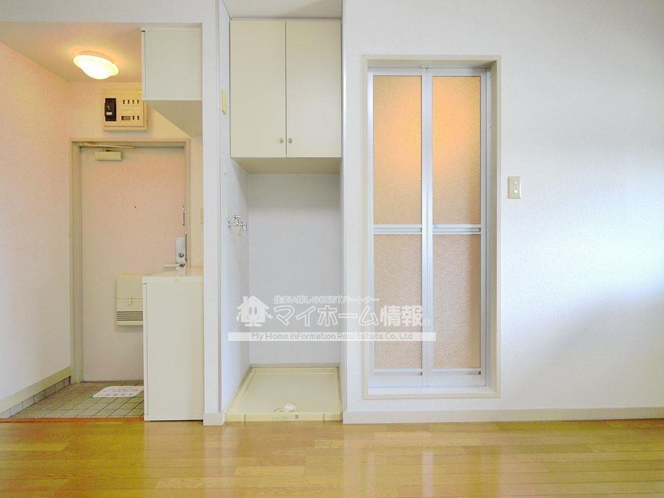 その他設備　収納スペース。ちょっとしたスペースが便利です！