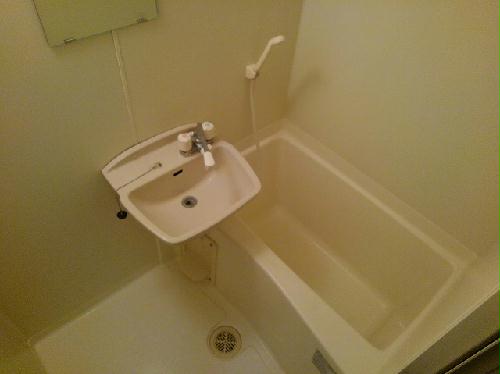 バス・シャワールーム　浴室換気乾燥機能付