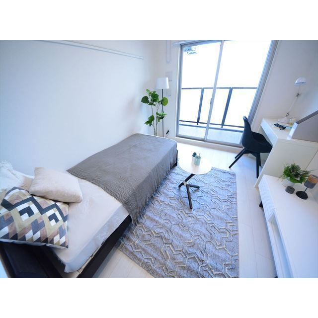 居室・リビング　１３１１号室　モデルルーム