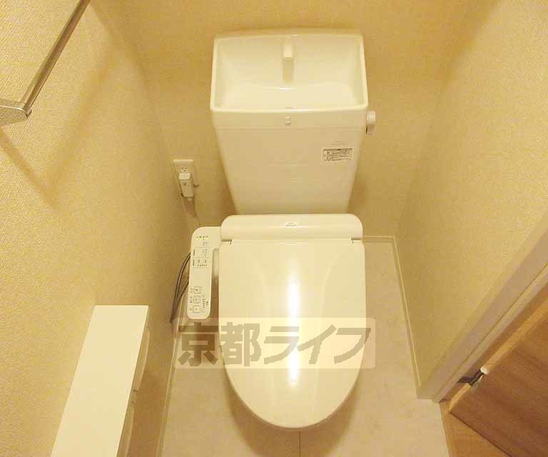 トイレ　清潔感のあるトイレです・