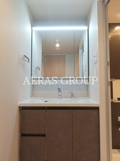 洗面設備　同仕様