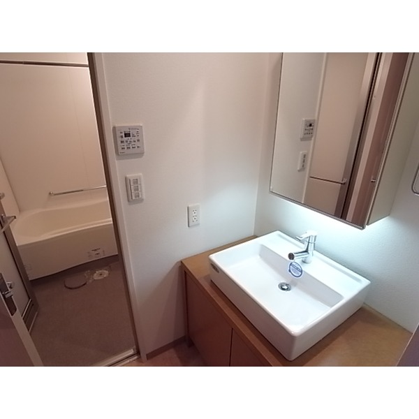 洗面設備　※参考写真