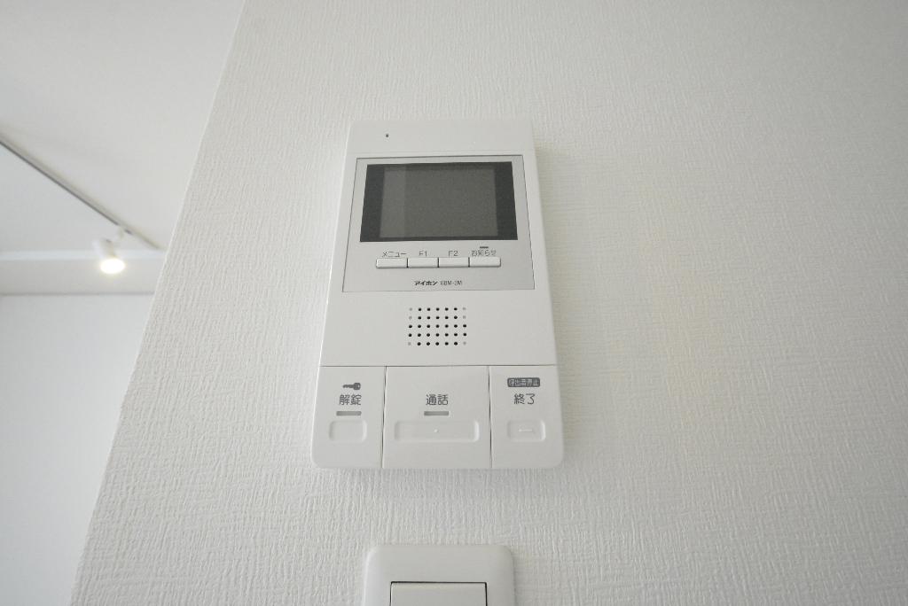 セキュリティ　カメラ付インターホン