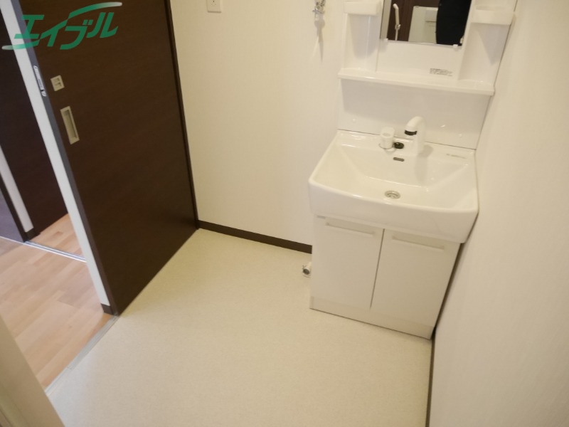 洗面設備　同型参考タイプ