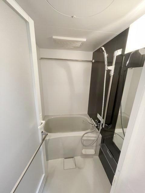 バス・シャワールーム　同仕様参考写真