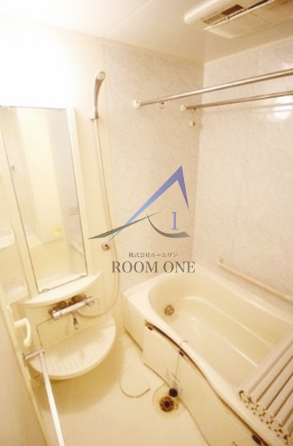 バス・シャワールーム　お風呂です。