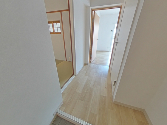 ドラックストア　ココカラファイン東雲店（ドラッグストア）まで668m