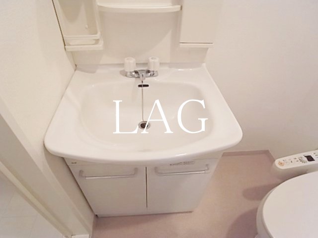 洗面設備　洗面台です。