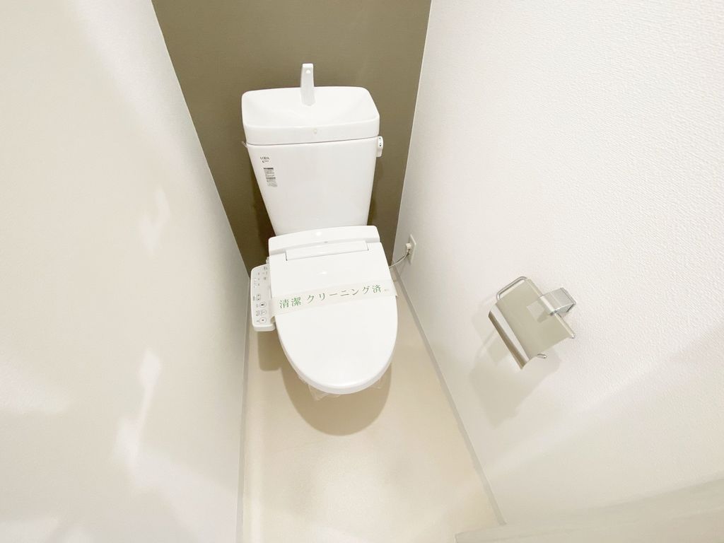 トイレ　トイレ