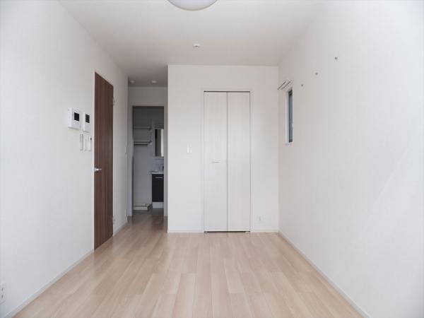 居室・リビング　内装