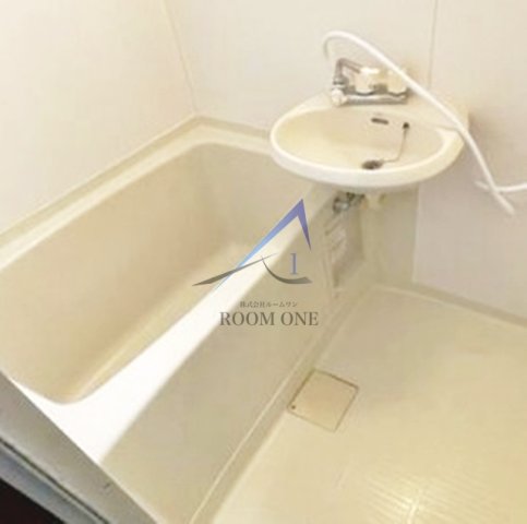 バス・シャワールーム　お風呂です。