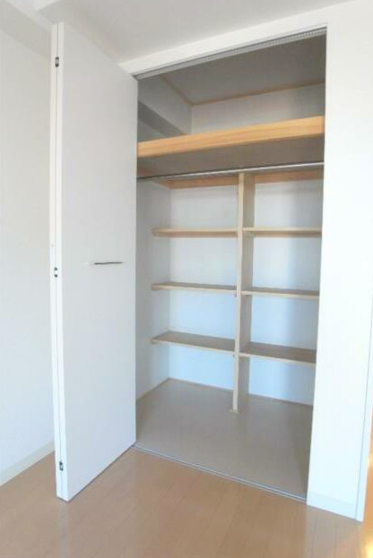 収納　エスポワール