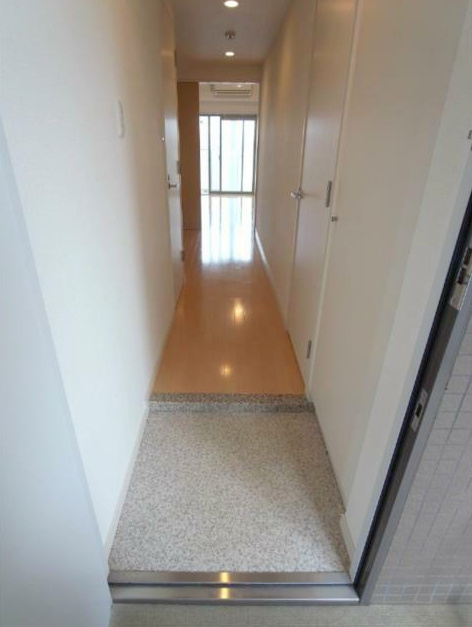 玄関　エスポワール