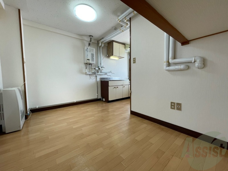 居室・リビング　広くてキレイなお部屋が広がっていて、充実した生活が送れそう。