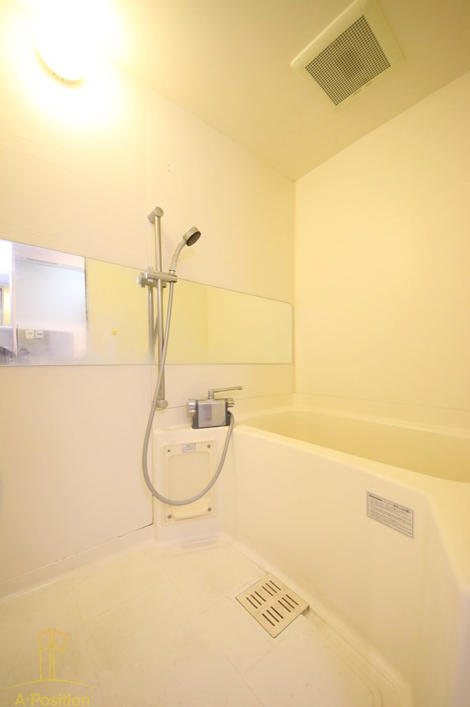 バス・シャワールーム　新梅田プライム