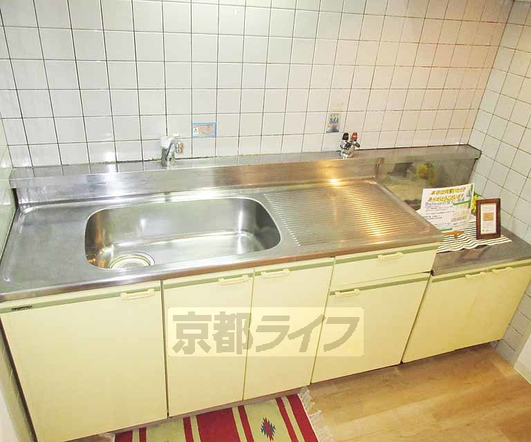 キッチン　料理が捗る大きめのキッチンです