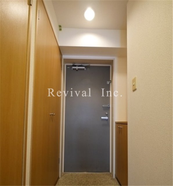 玄関　玄関部分もゆったりしておりますね