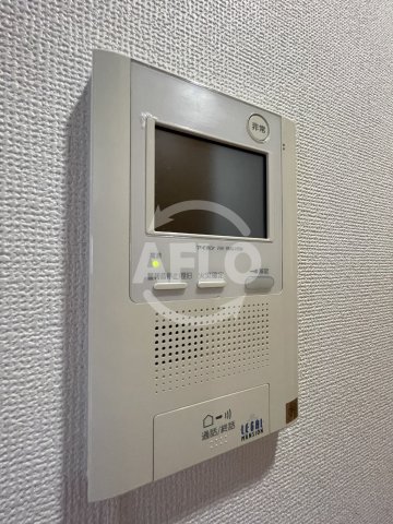 セキュリティ　リーガル岡崎橋　ＴＶ付モニターホン