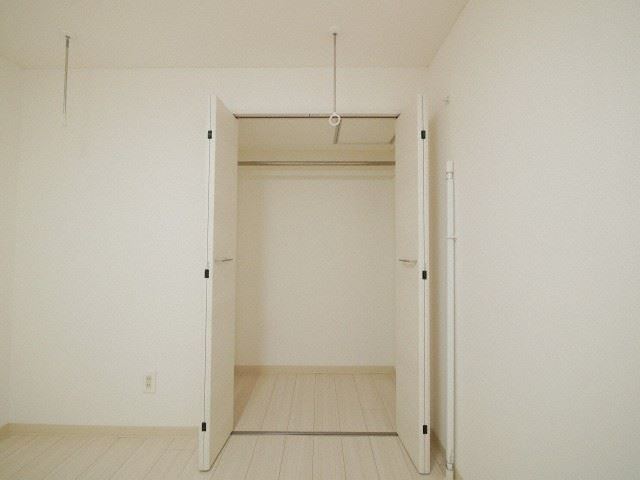 収納　クローゼット