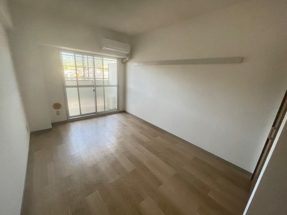 居室・リビング　※別部屋の写真です