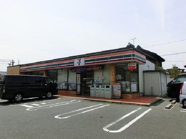 コンビニ　セブンイレブン（コンビニ）まで1200m