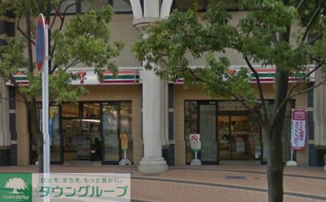 コンビニ　セブンイレブン（コンビニ）まで180m