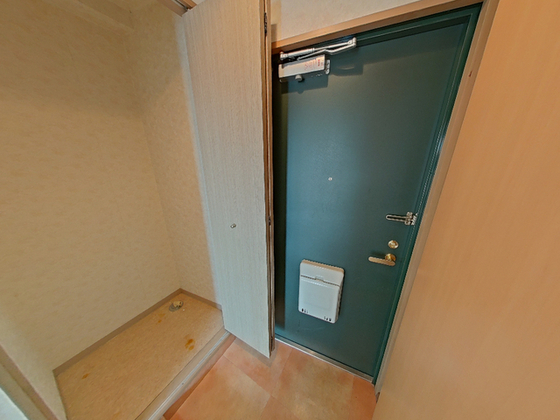 玄関　※別部屋の写真です
