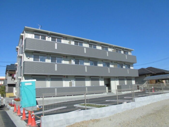建物外観　アプリリスのご紹介は住まいの窓口アソシエにお任せください。