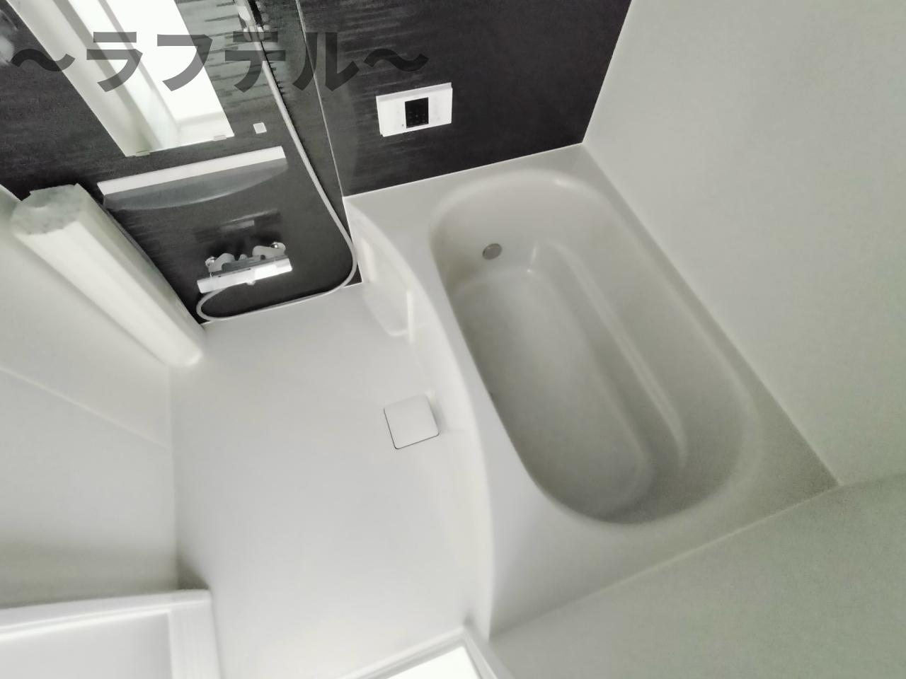 バス・シャワールーム　別部屋イメージ写真