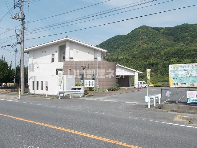 役所　周南市湯野支所（役所）まで305m