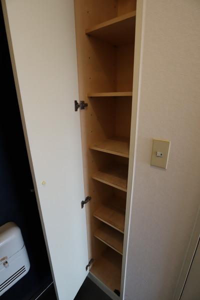 その他部屋・スペース　下駄箱あります