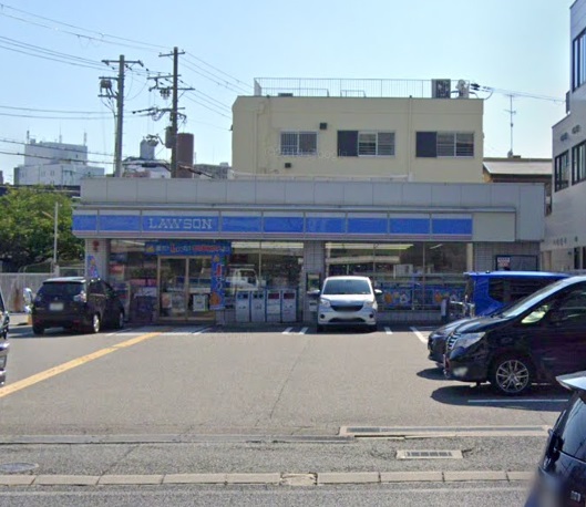 コンビニ　ローソン（コンビニ）まで74m