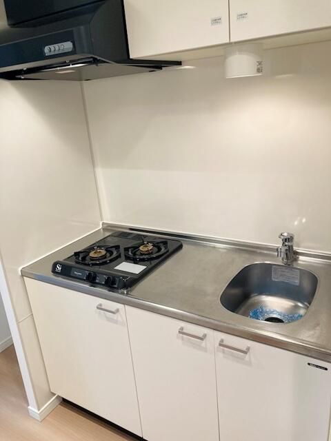 キッチン　※別部屋参考写真
