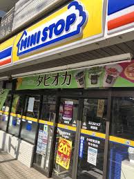 コンビニ　ミニストップ杉並成田西店（コンビニ）まで362m