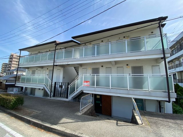 建物外観　逆瀬川駅が最寄りの好立地！