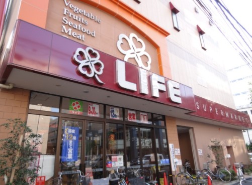 スーパー　ライフ神田和泉町店（スーパー）まで395m