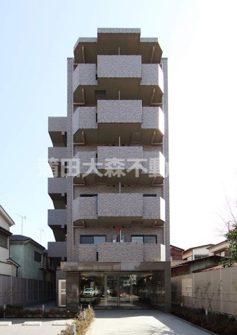 建物外観　2013年3月築　RC鉄筋コンクリート造地上7階建て1K~2