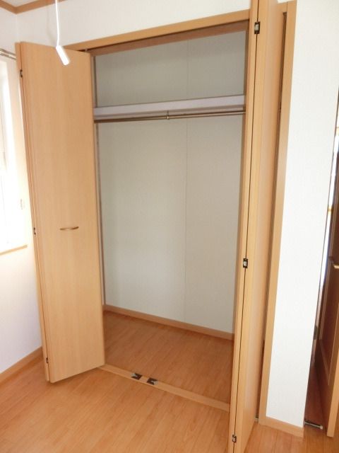 収納　クローゼット