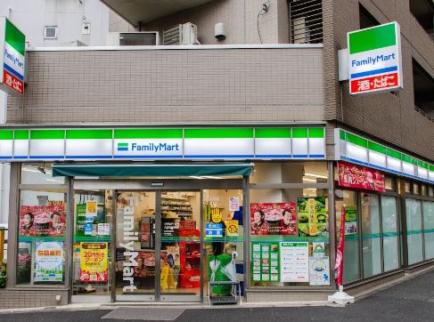コンビニ　ファミリーマート 大塚空蝉橋店（コンビニ）まで177m
