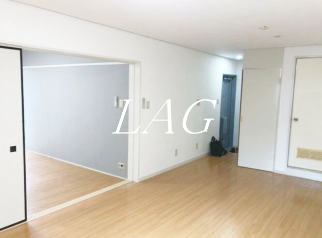 居室・リビング　洋室のお部屋です。