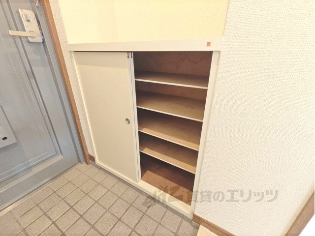 収納　下駄箱