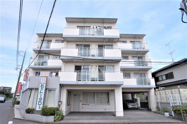 建物外観　鉄筋コンクリート造のマンションですよ