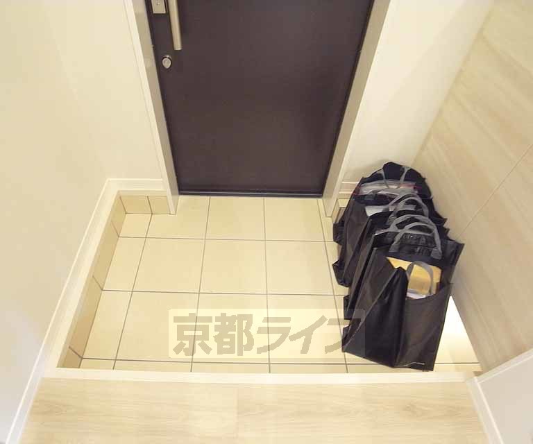 玄関　すっきりとした玄関です。