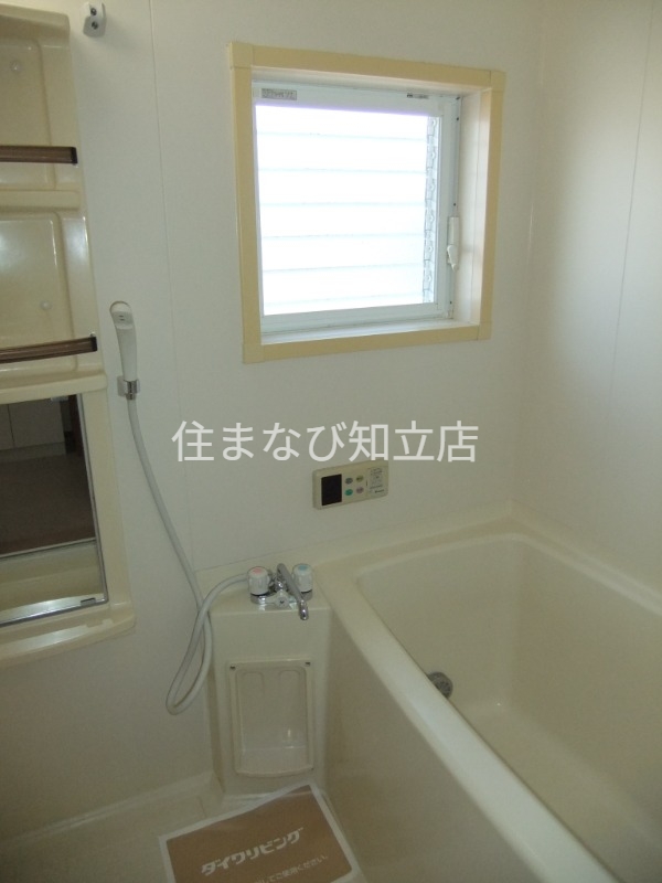 バス・シャワールーム　同型別部屋写真